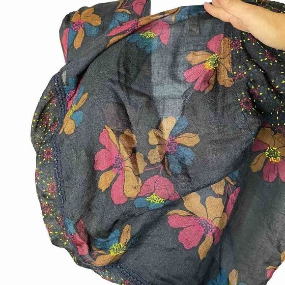 Loft Flower Print Infinity Scarf‎ - Picture 4 of 7